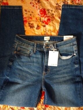 NWT Skinny Jeans Blue Stretch Denim Women's